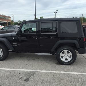 Meet your Posher, Mark